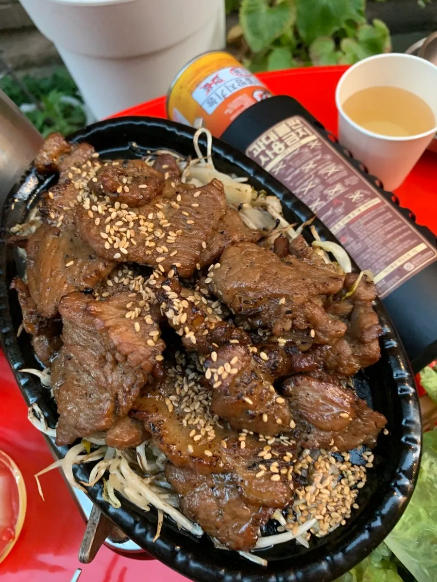 A plate of pre-grilled black pork