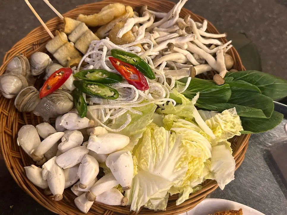 Nampo's shellfish grill set for two, table setup