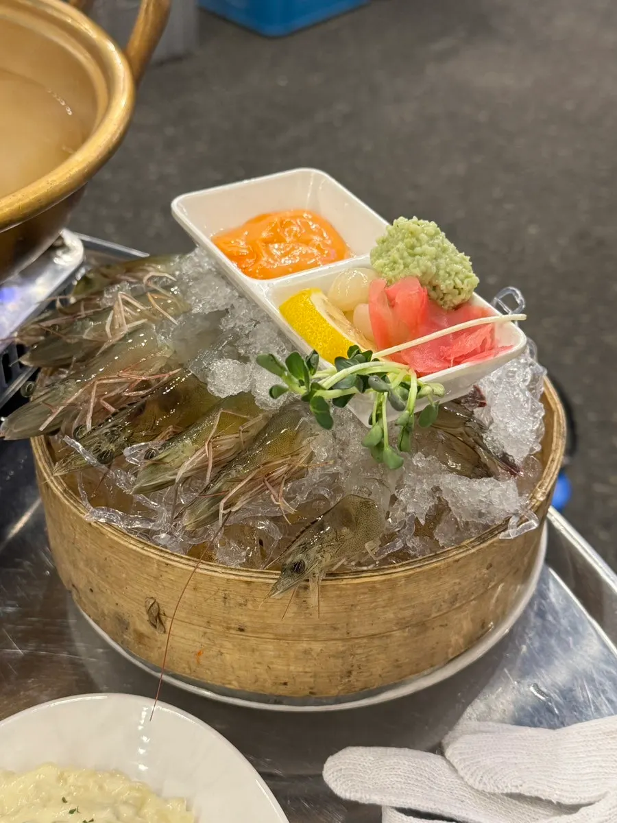 생새우와 구이 반반 메뉴
