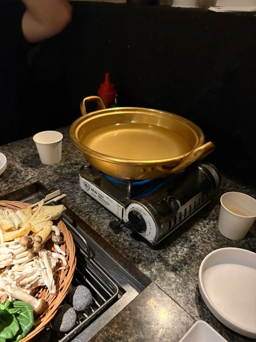 Pot of shabu-shabu broth included by default