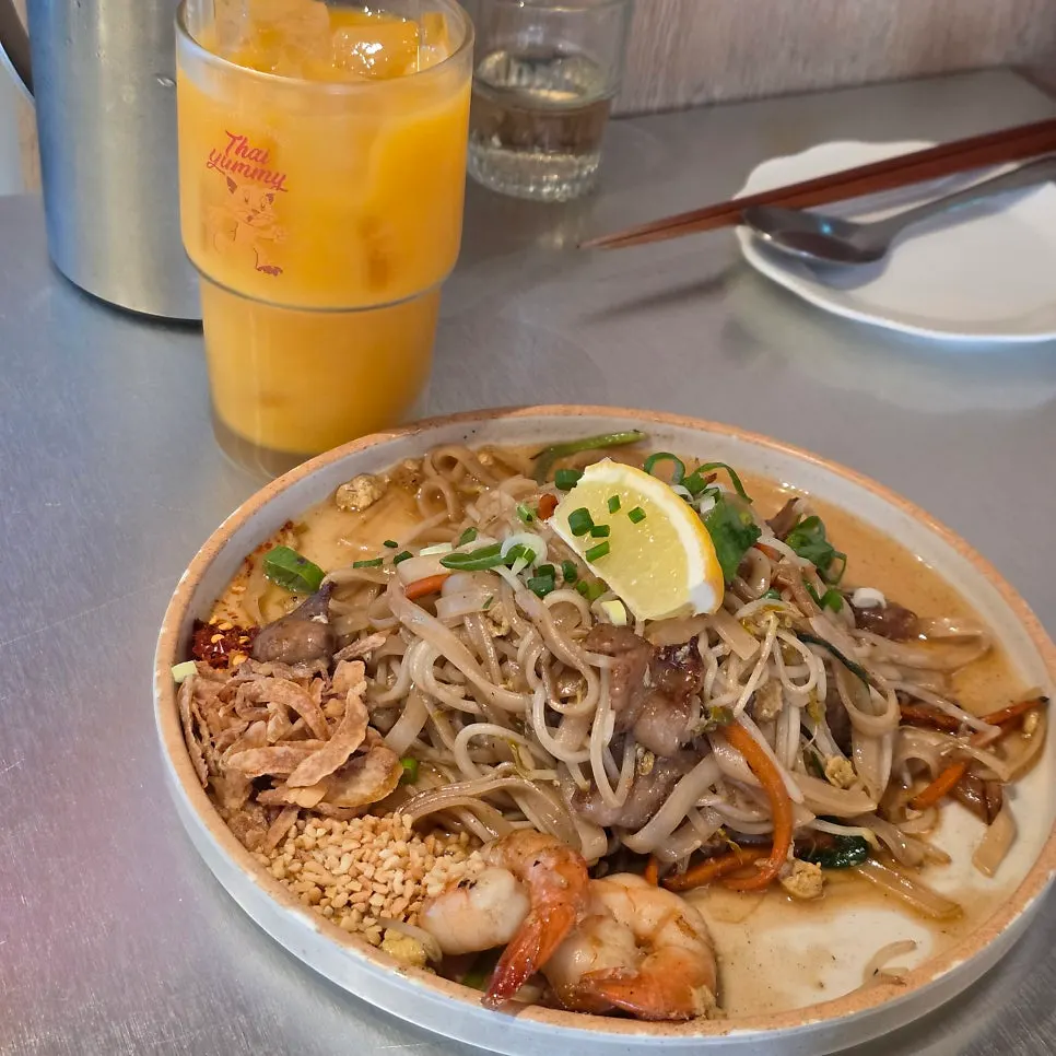 Close-up of the pad thai