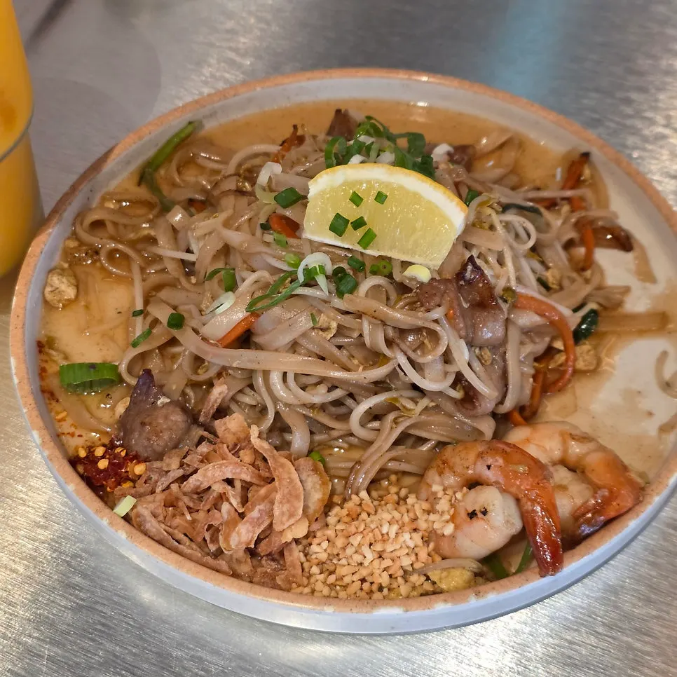 Thai Yami's pad thai table setting