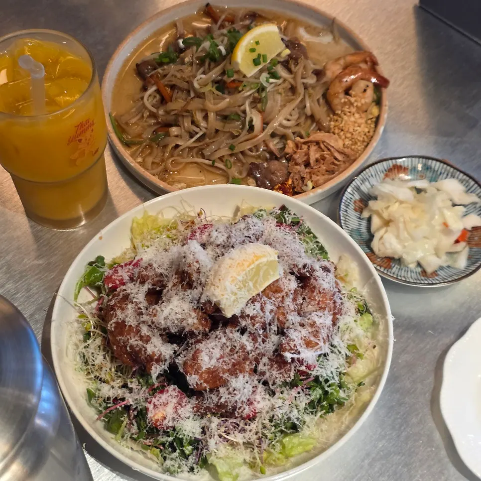 Thai Yami's bestseller kai phrai