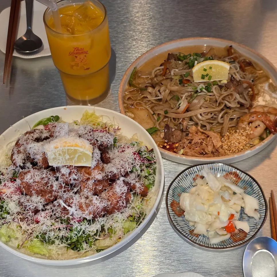 A plate of kai phrai
