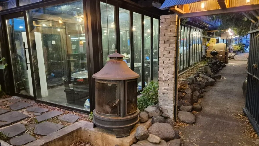Interior view of Supbul Makchang in Bonri-dong, Daegu