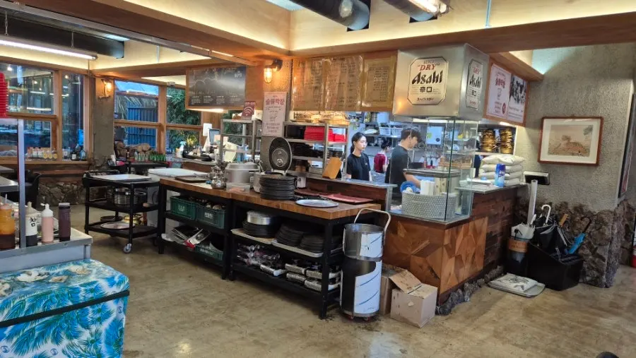 Retro atmosphere at Supbul Makchang