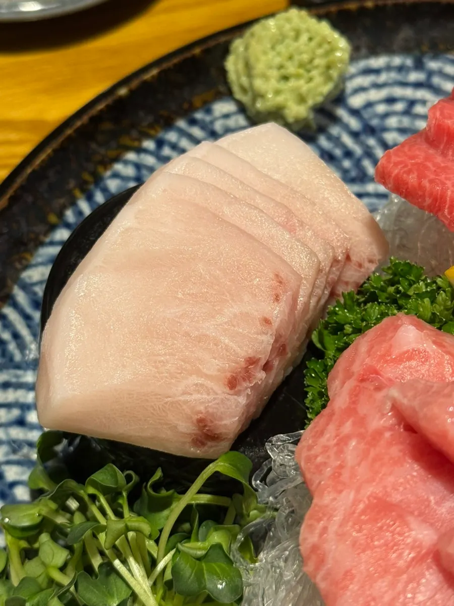 Tuna sashimi with several different cuts