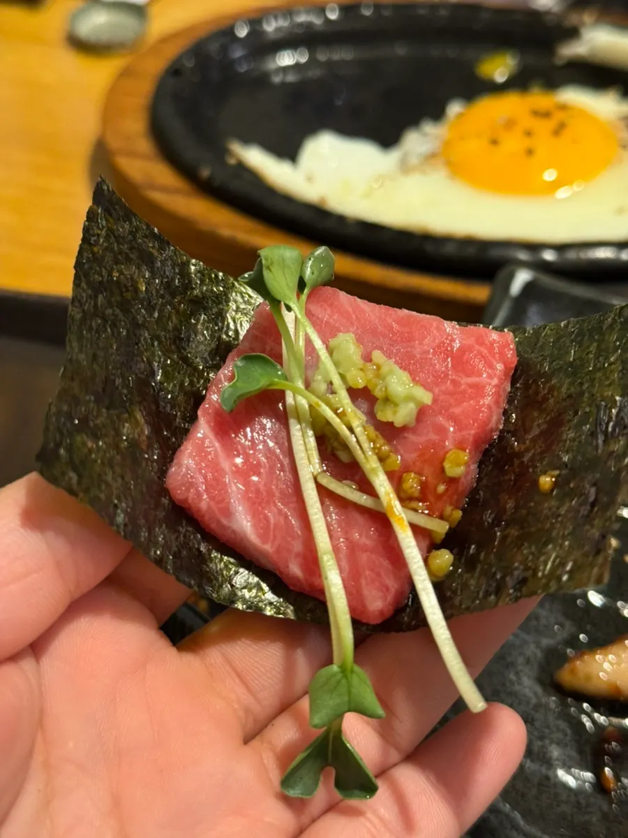 Tuna sashimi with radish sprouts and wasabi