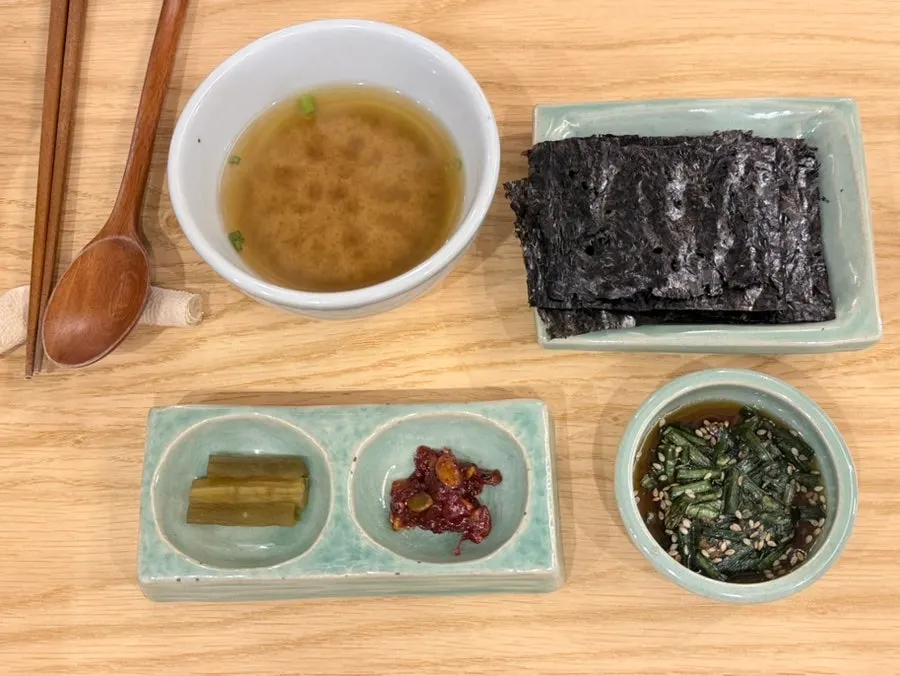 맛있게 먹는 방법 안내와 차 한 잔