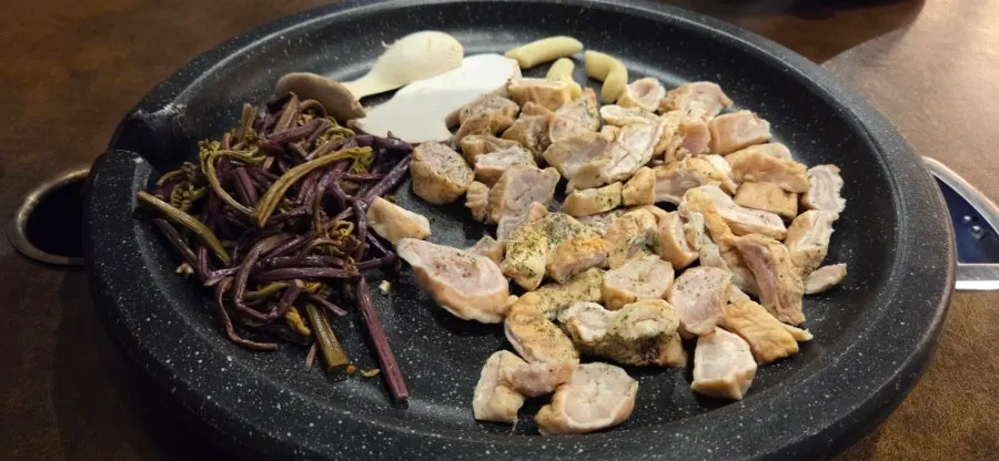 下焼きされた生マッチャン600gのポンジャハンパン