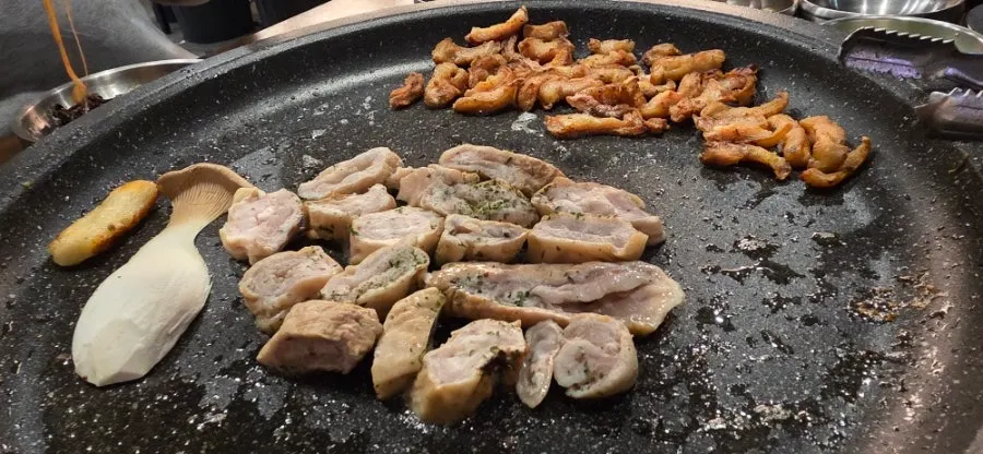 追加注文した生マッチャン半皿