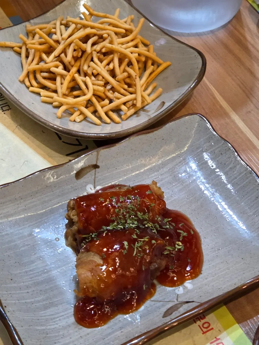 Banchan served as drinking food