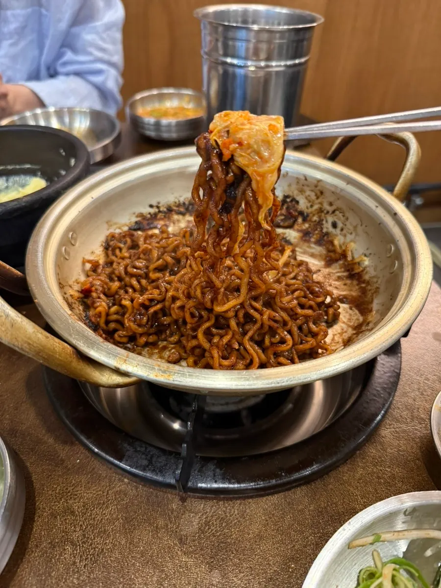 삼겹살과 막창을 곁들인 한판