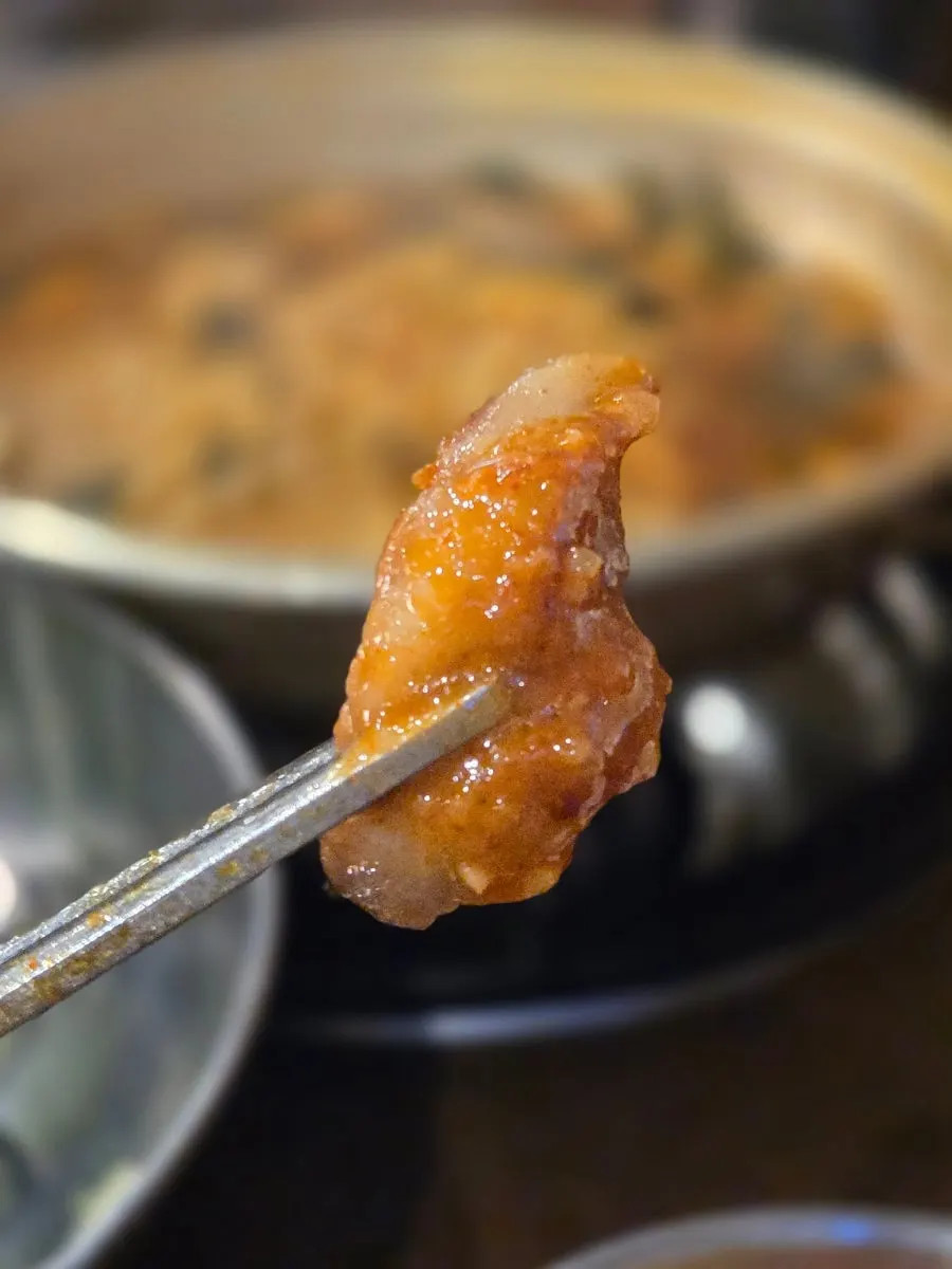 Crispy grilled makchang