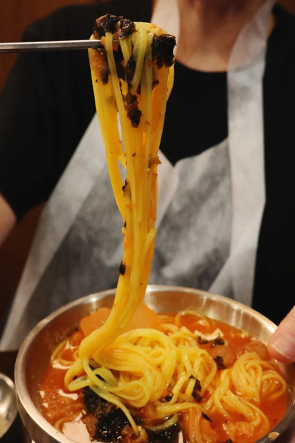 양이 넉넉한 김치말이국수