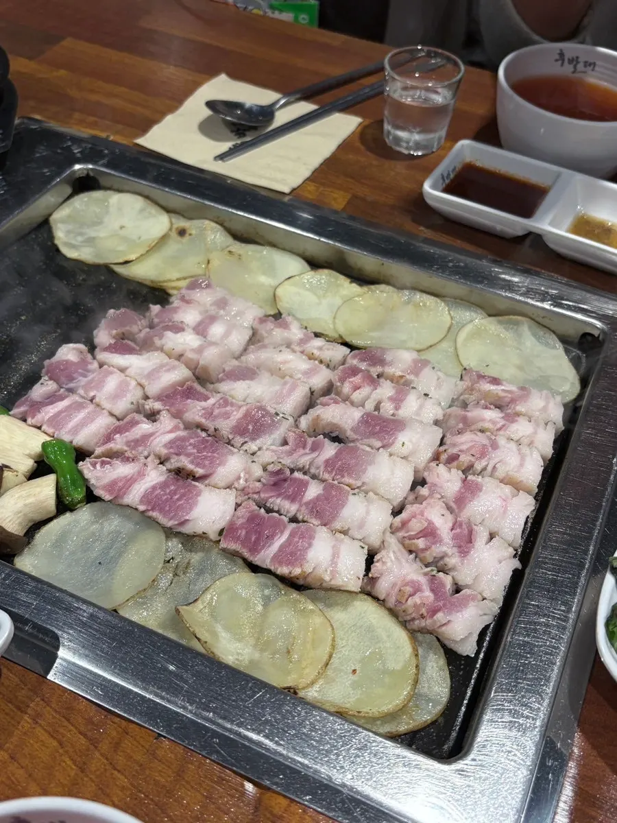 후발대 생삼겹살 주문 메뉴