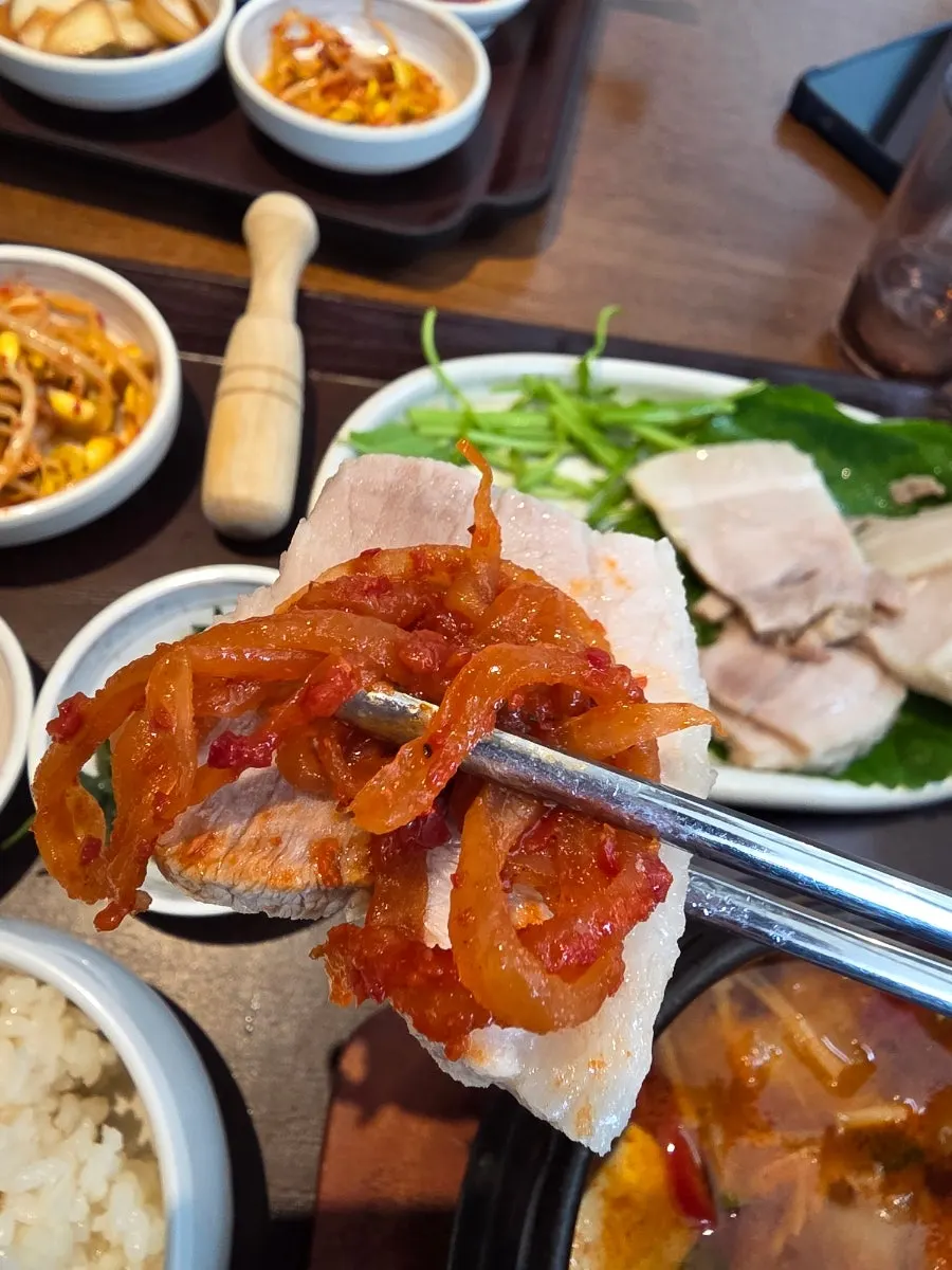 深山菜包肉大酱汤相关场景