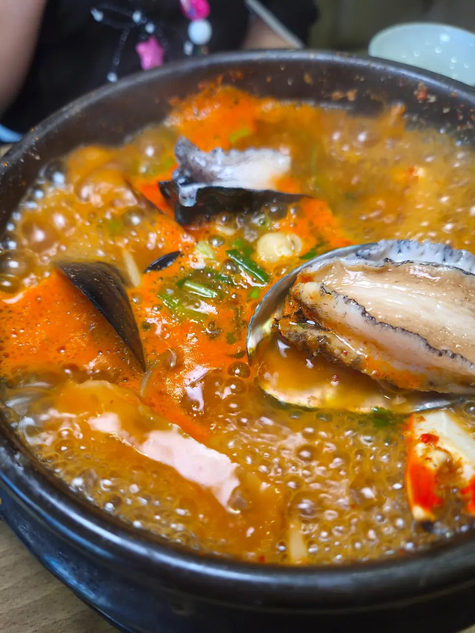 Seafood stew with cheonggukjang added