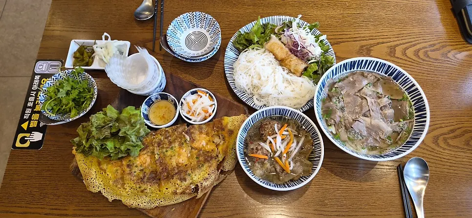 라이첸 칠곡점 베트남 음식 상차림