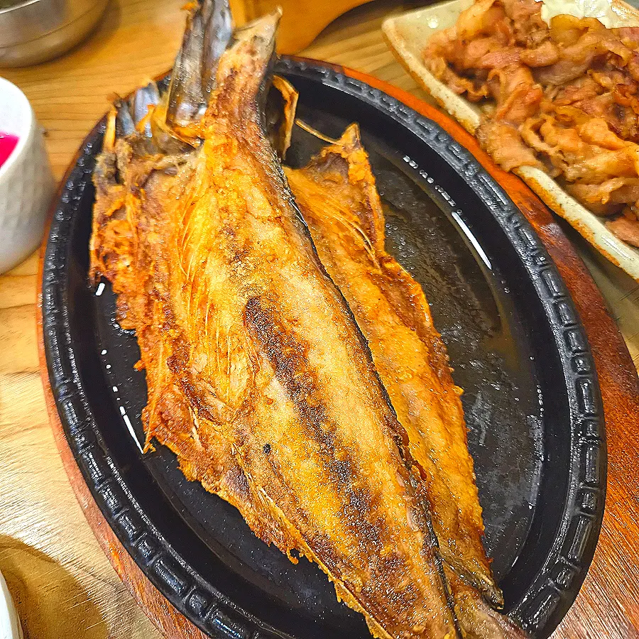 One and a half mackerel served