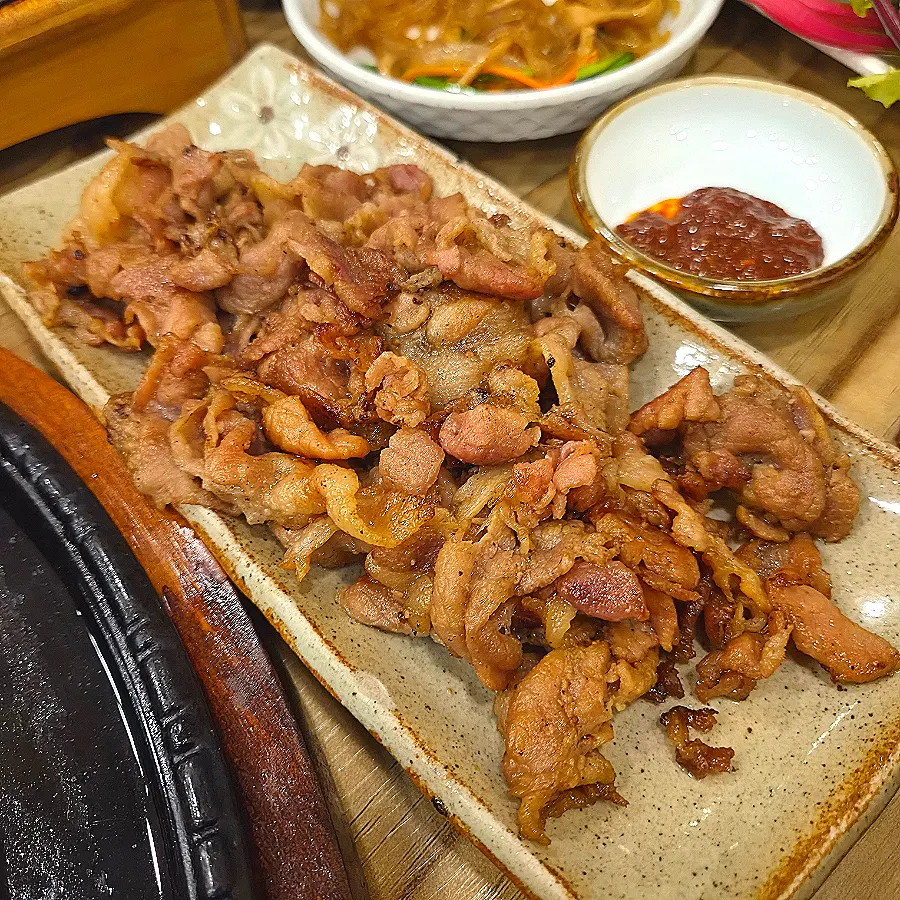 Grilled bulgogi over rice