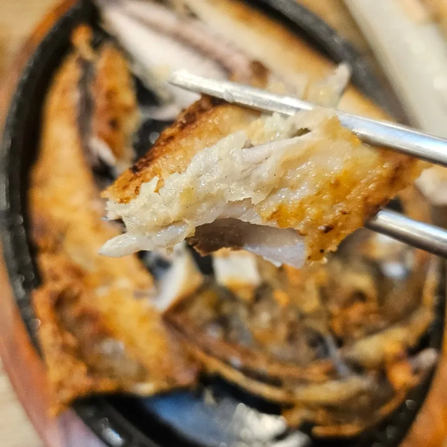 Chewy snail ssamjang with boiled pork