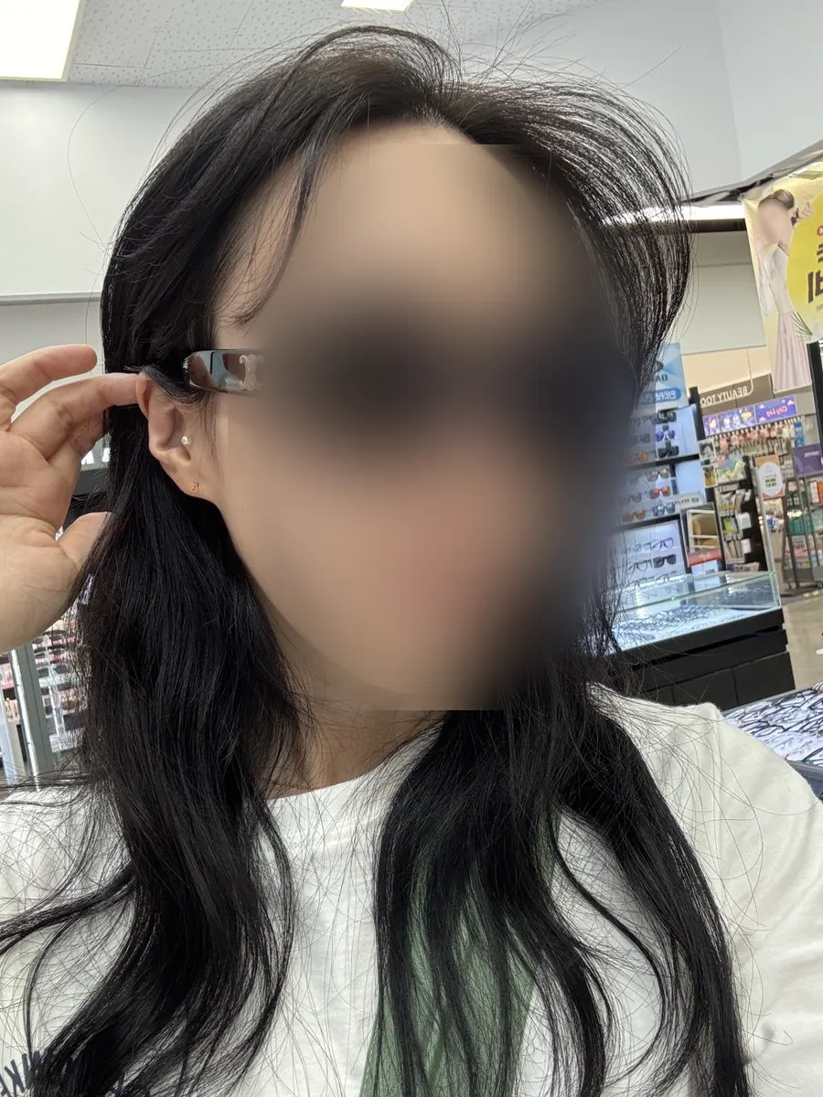 セリーヌのサングラス試着と写真撮影