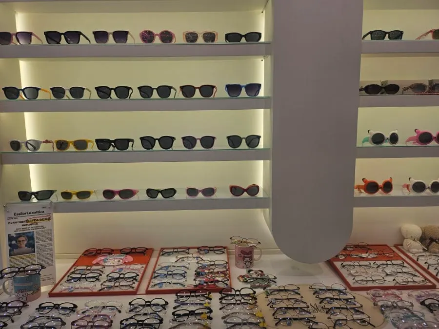 MOSCOT eyeglass frames