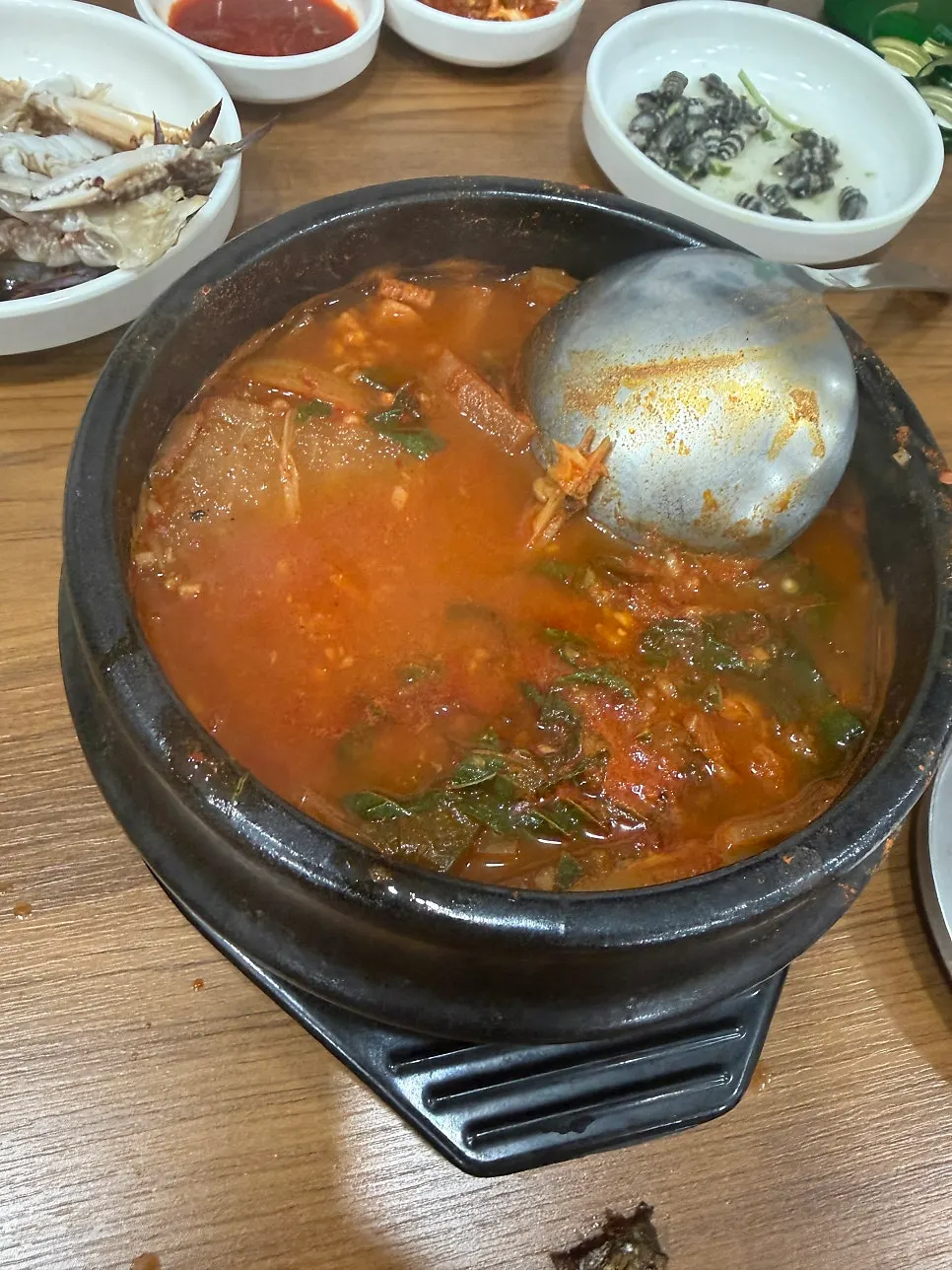 추가 주문한 가자미 매운탕