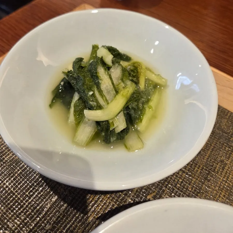 정갈하게 차려진 한식 밑반찬