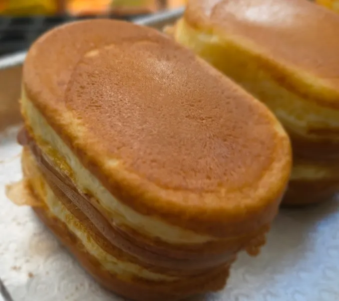 아이 간식으로 산 땅콩빵과 계란빵