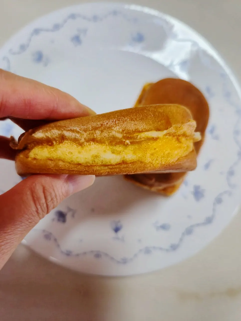 Packed egg bread from Daesin Peanut Bread