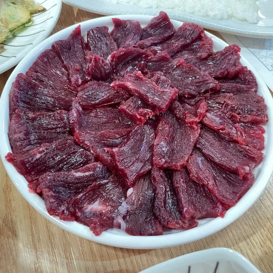 해품소생고기 뭉티기 대표 사진