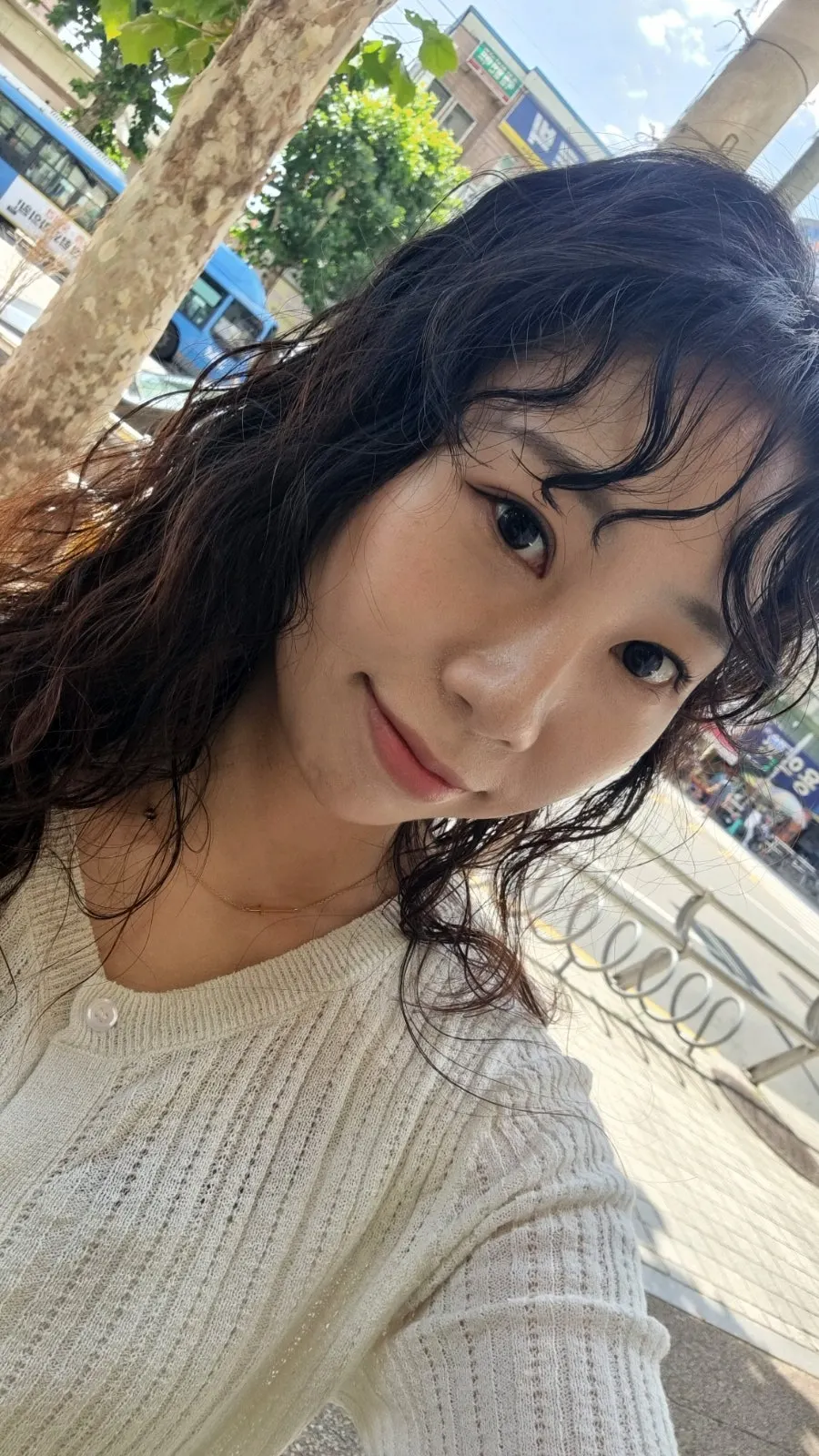 빈티지펌 후 풍성해진 히피펌 스타일