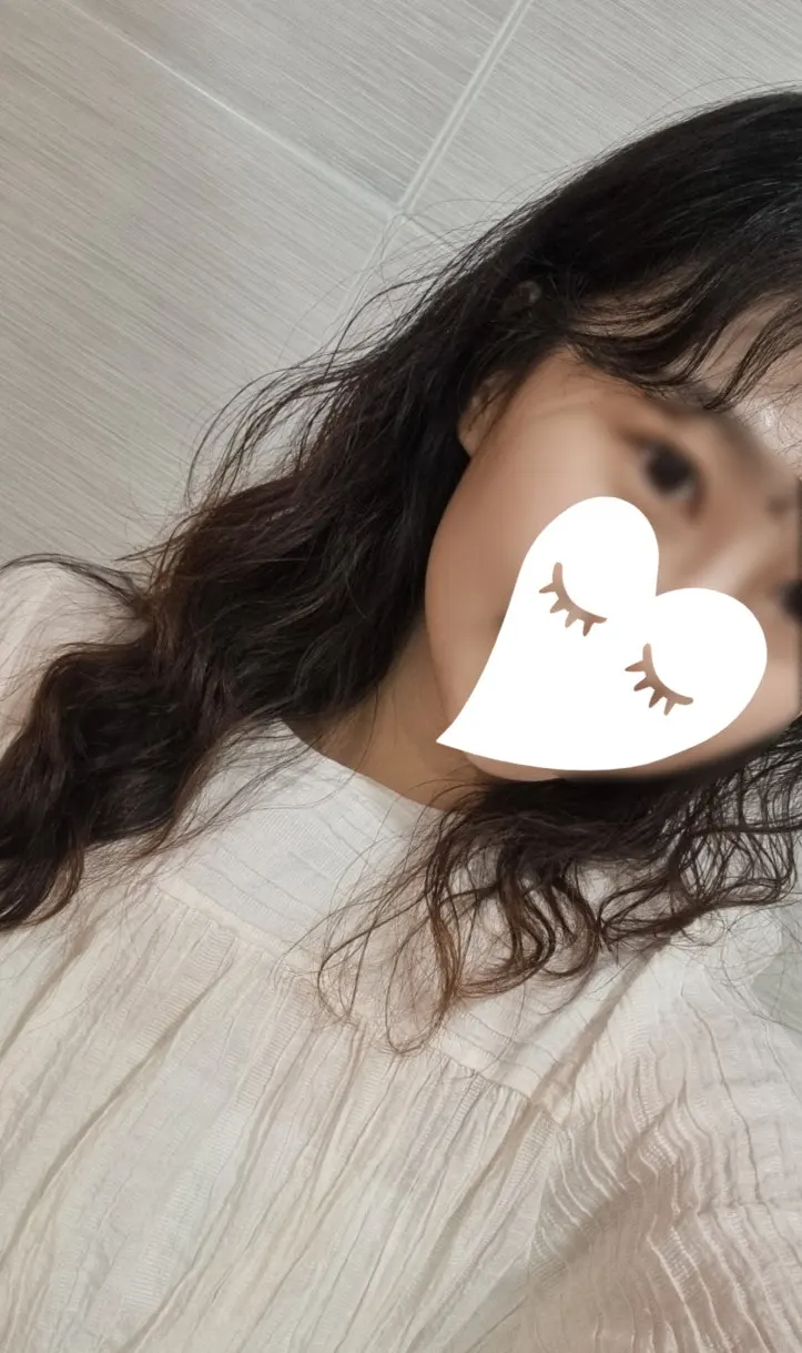손질 편한 굵은 컬 히피펌 완성 컷