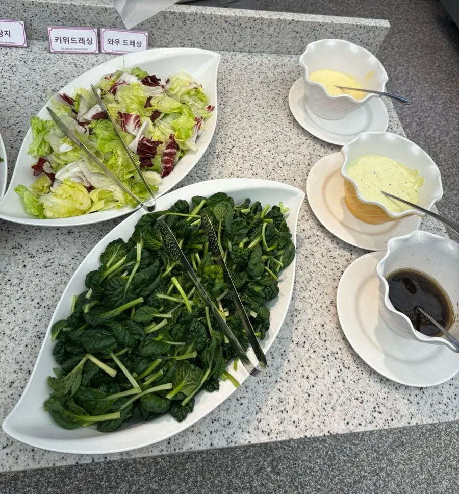 Buffet salad corner