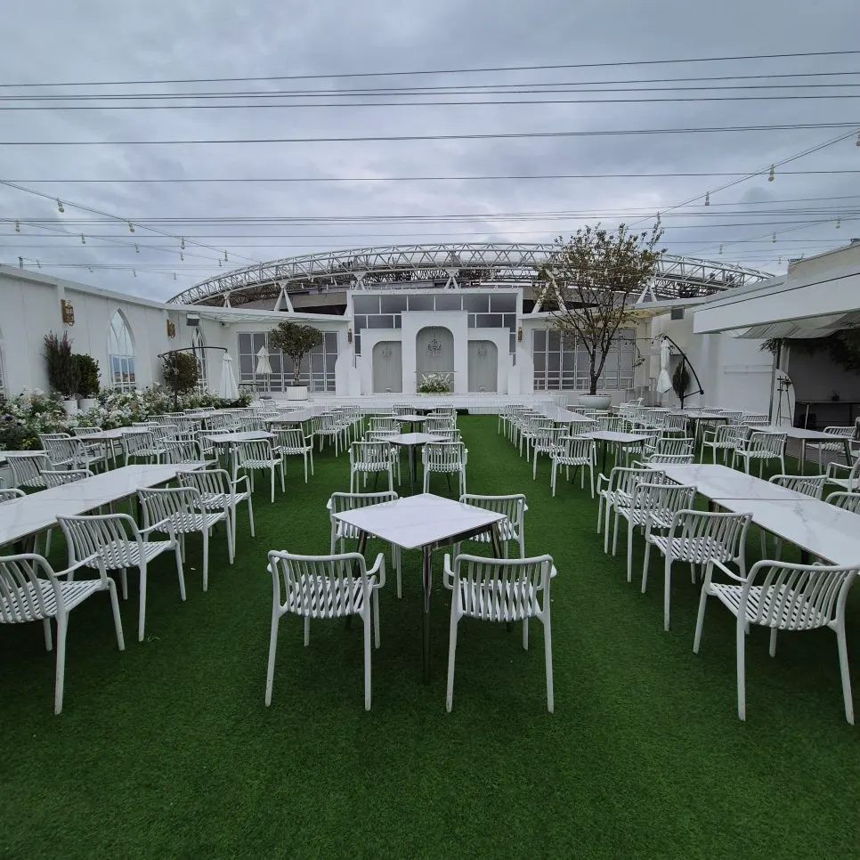 The outdoor space at Stadium Convention Wedding on an autumn day