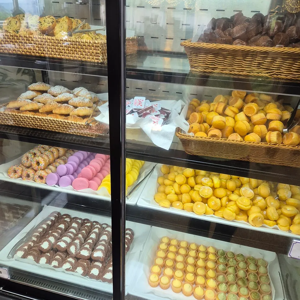 Dessert display with omelet cake and cereal