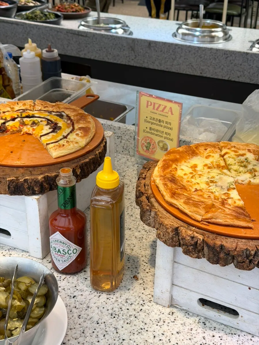 김밥과 유부초밥 코너