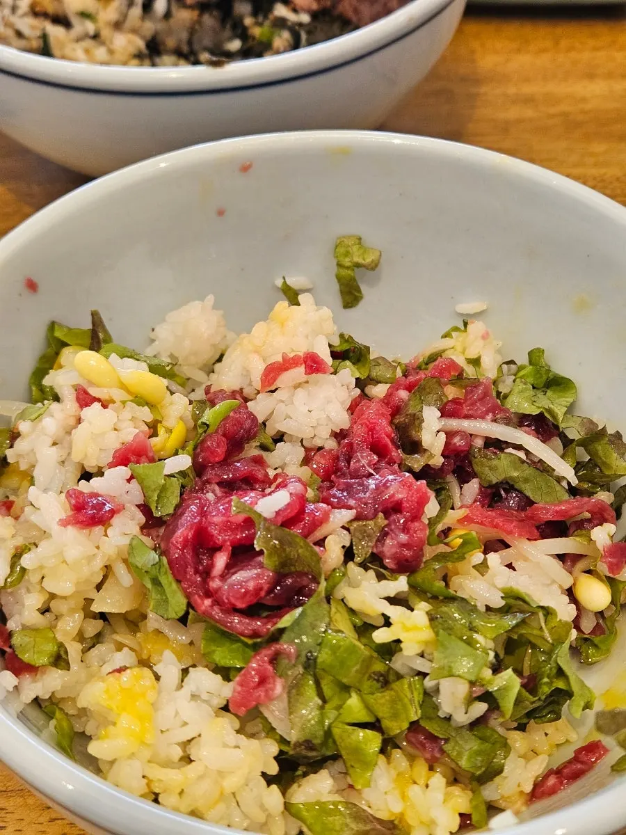 Ordered yukhoe bibimbap and Spanish mackerel gondre rice