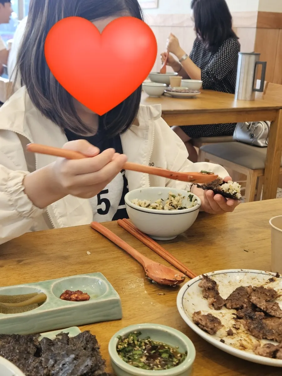 One-plate galbi served as an opening event item