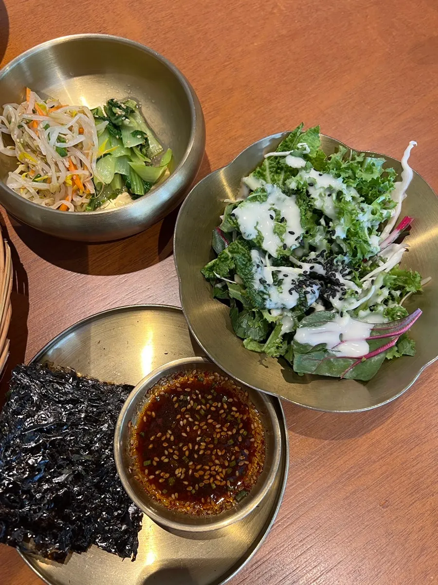 Seasoned dried squid and radish strips with stir-fried anchovies