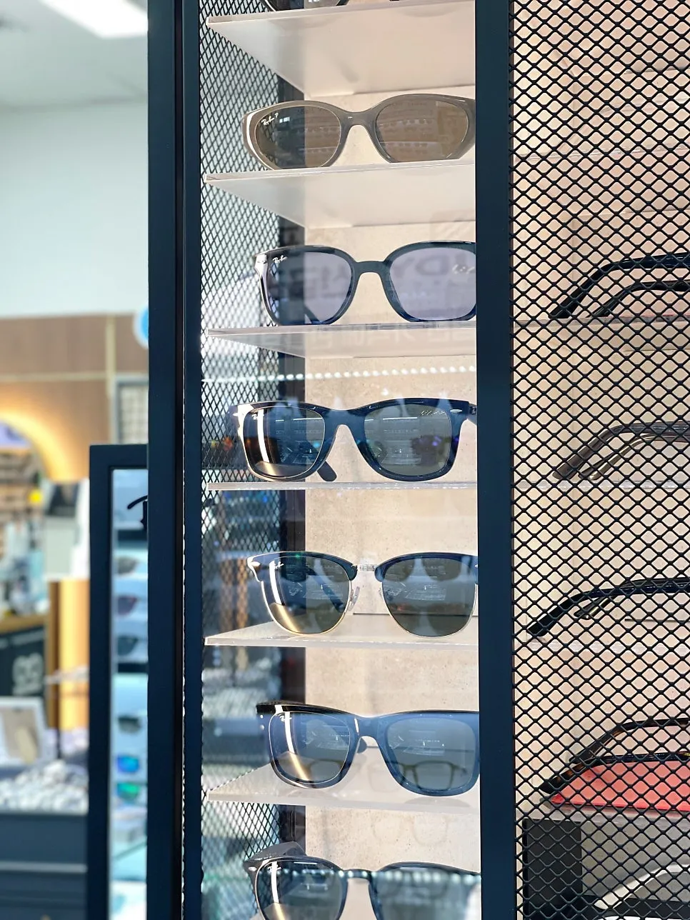 Glasses display cases and shop lighting