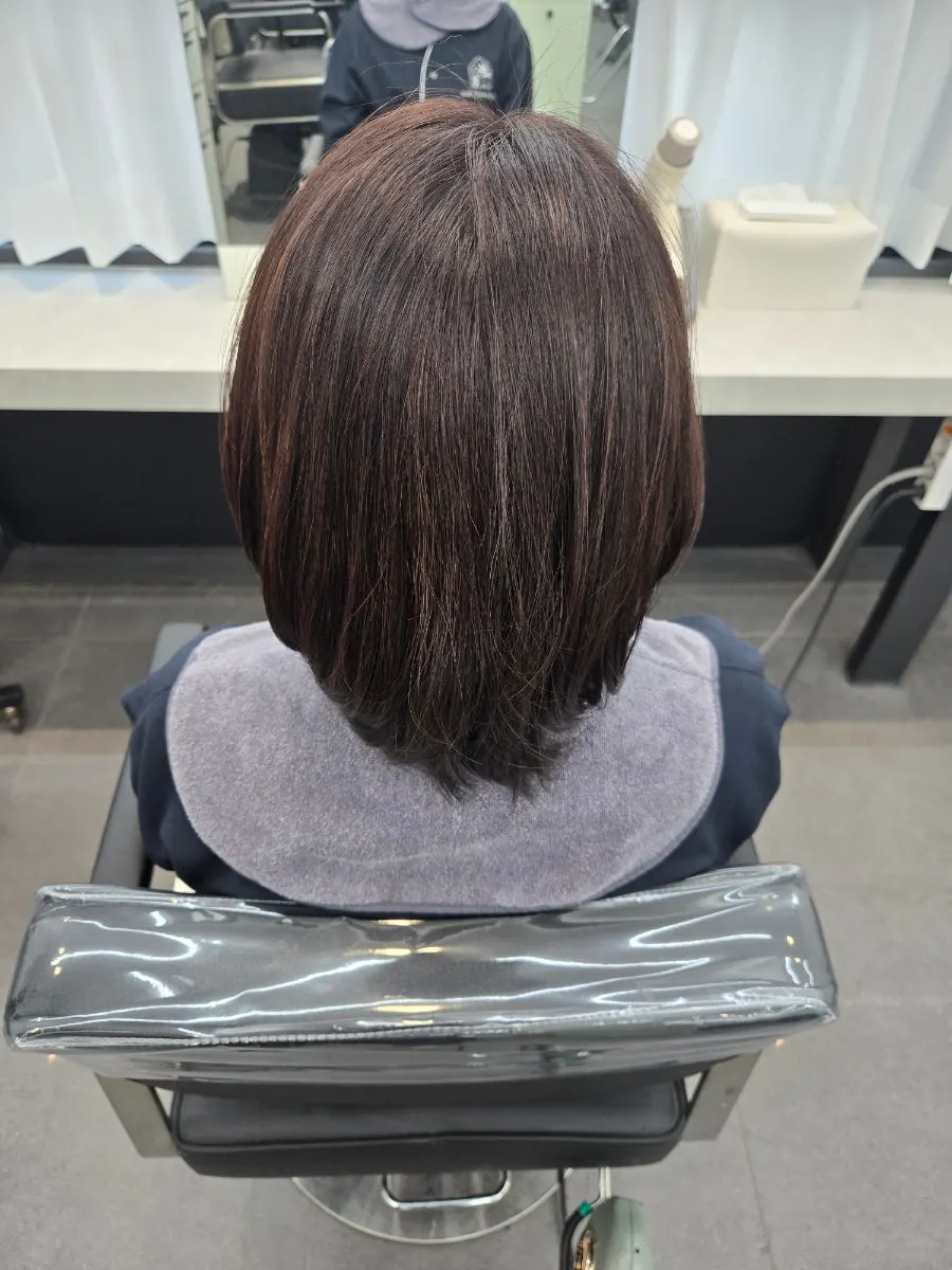 Hair evenly covered after the color treatment