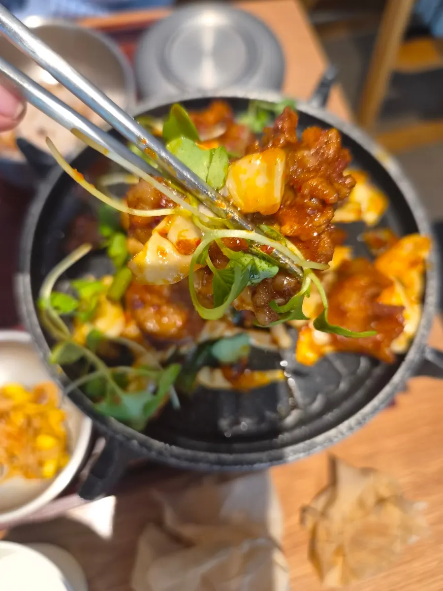 무료 리필이 제공되는 한식당 셀프바