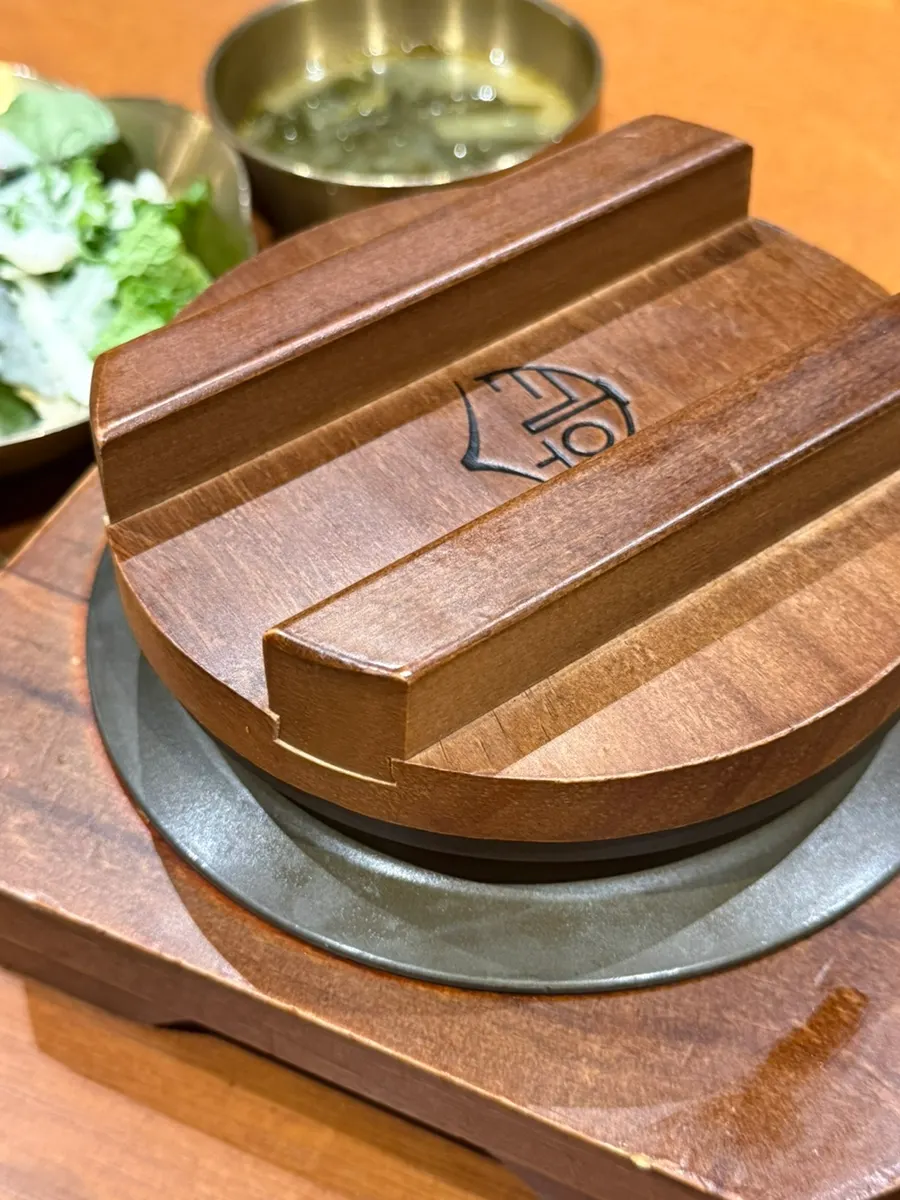 Jeju green-tea eel pot rice