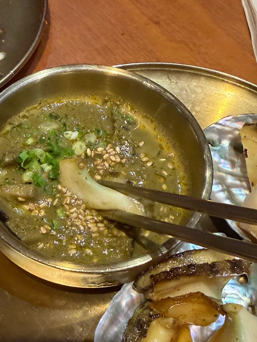 고소한 전복버터구이 사이드 메뉴