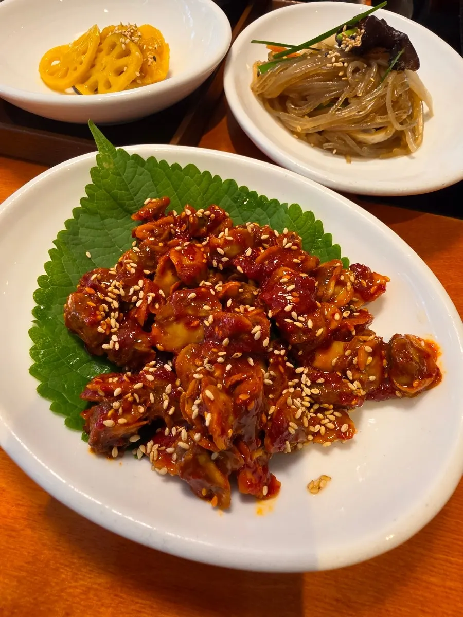 Grilled mackerel and pot rice meal
