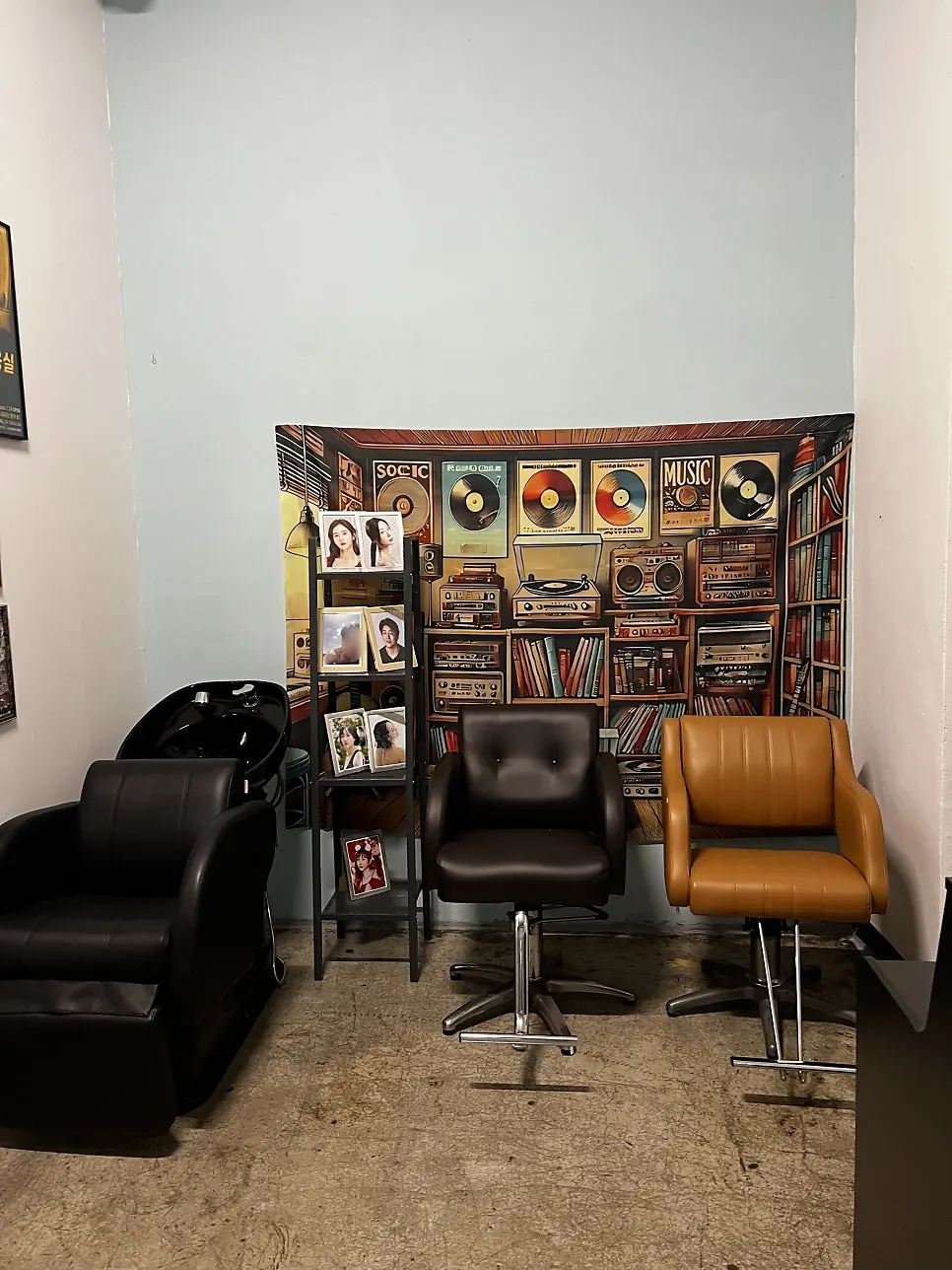Lobby with props from the predecessor show Suspicious Hair Salon