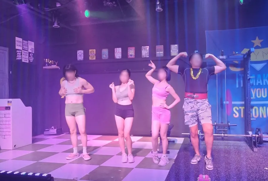 Horizontal photo of the stage atmosphere during Suspicious PT Shop